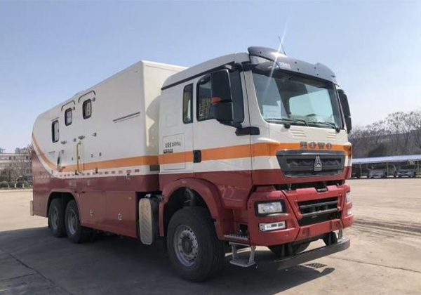 �B�m(x��)�͹����I(y��)܇