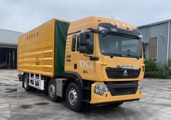 �r������܇